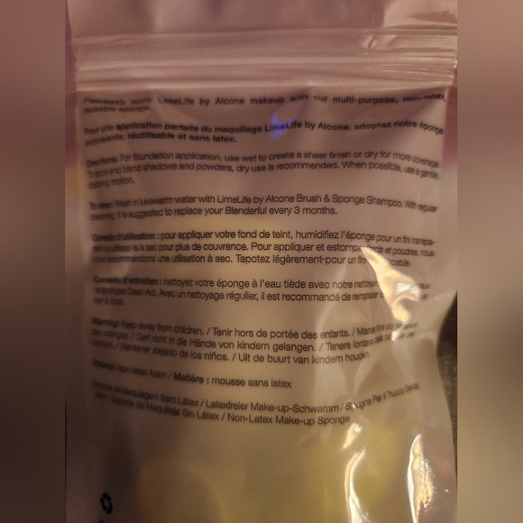 Limelife by Alcone MINI BLENDERFUL MAKEUP SPONGES (listing is for 1 pack of 5) - Picture 2 of 3